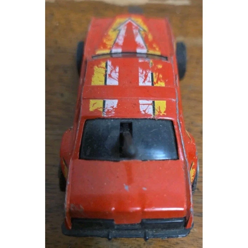 Mattel Hot Wheels SHIFT KICKERS Ford Thunderbird Pull-Back Diecast Car 1978